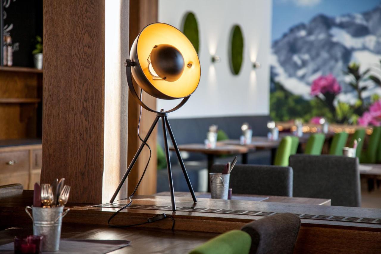 Boutique Hotel Olympia เซเฟลด์ อิน ทิโรล ภายนอก รูปภาพ