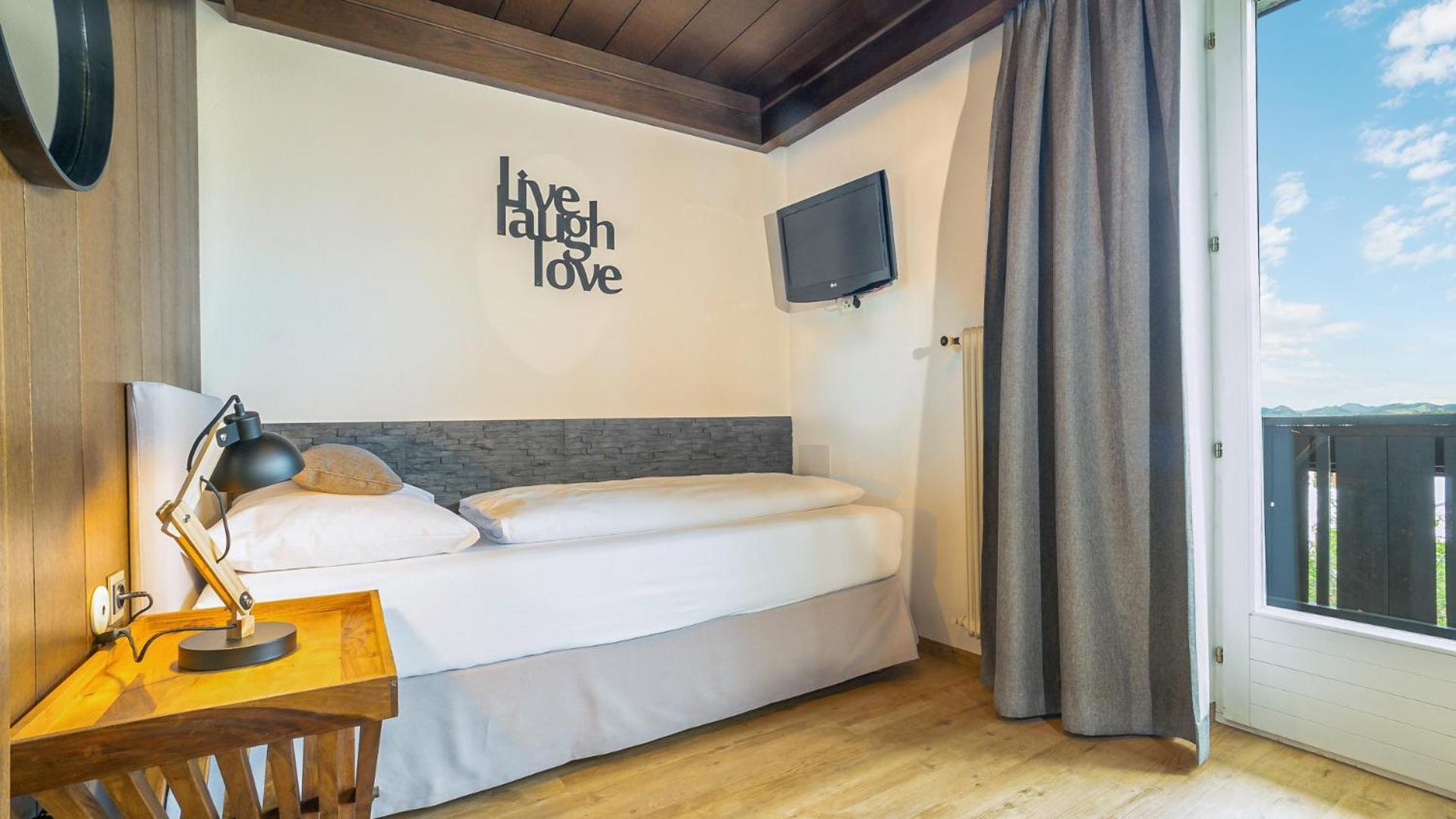 Boutique Hotel Olympia เซเฟลด์ อิน ทิโรล ภายนอก รูปภาพ